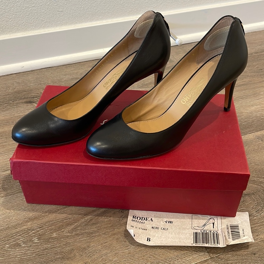 Salvatore Ferrara no size 10 B rodea Nero calf heels